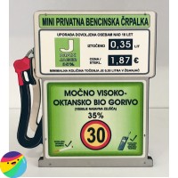 Bencinska črpalka z Jegrom za 30 let